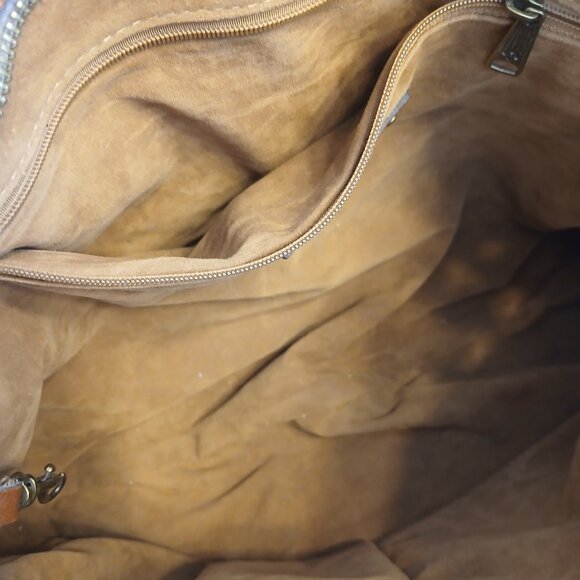 Patricia Nash Classic Shoulder Bag🤎 - Picture 8 of 15